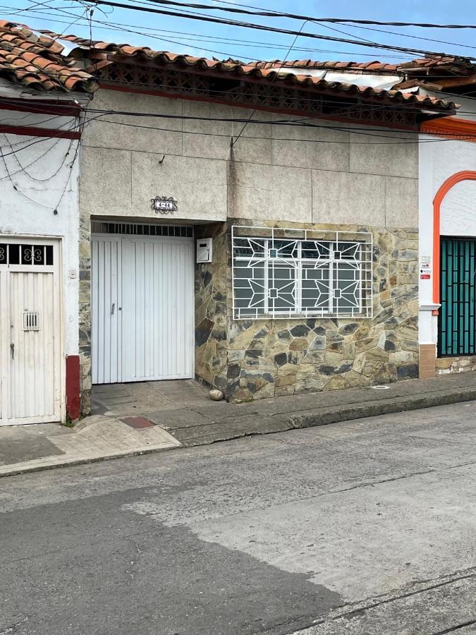 Casona San Cayetano Hotel Cali Exterior photo