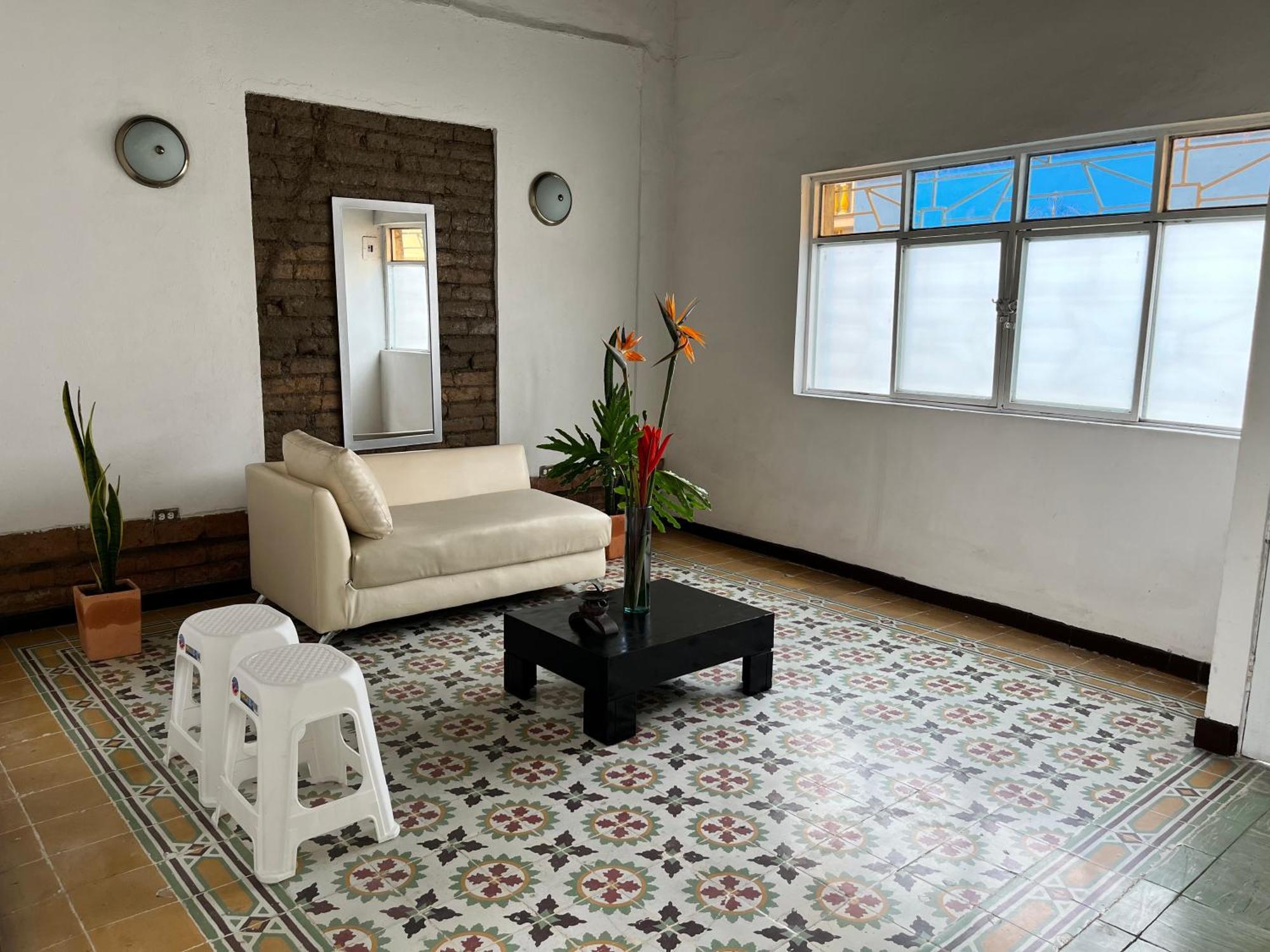 Casona San Cayetano Hotel Cali Exterior photo