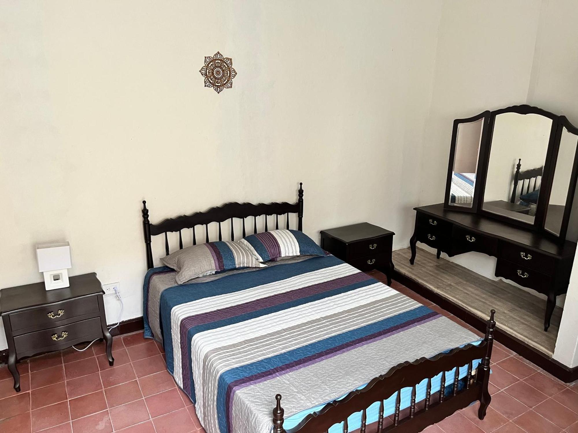 Casona San Cayetano Hotel Cali Exterior photo